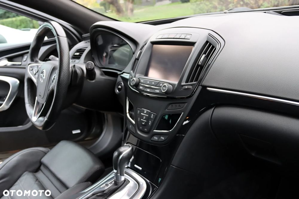 Opel Insignia 2.0 CDTI Cosmo - 16