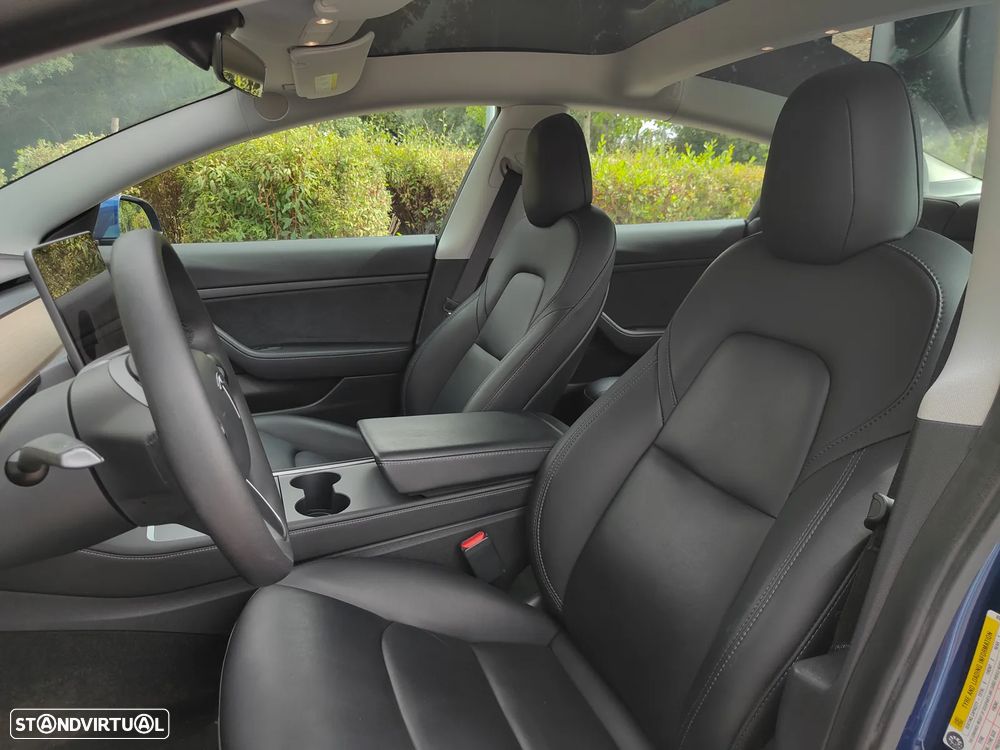 Tesla Model 3 Standard RWD - 29