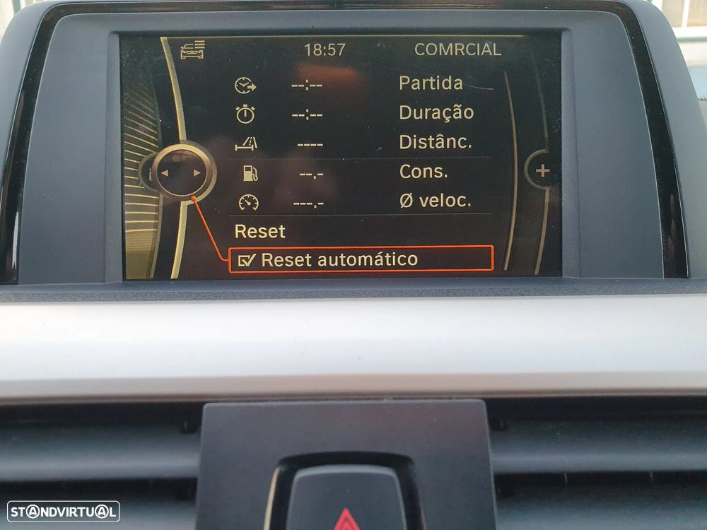 BMW 320 d EfficientDynamics Line Sport - 20