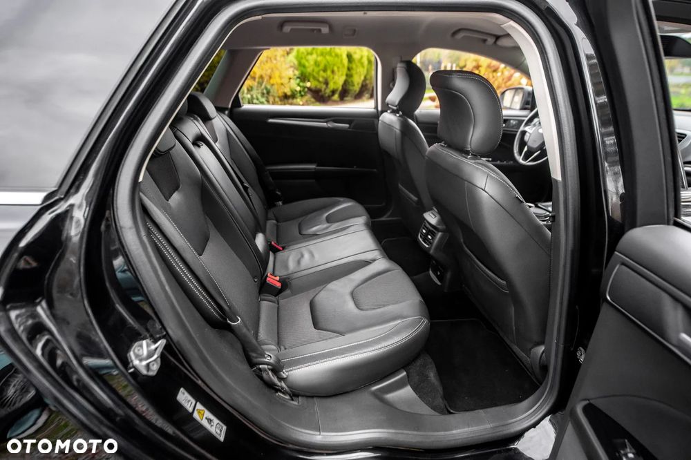 Ford Mondeo Turnier 2.0 TDCi Start-Stopp Titanium - 20