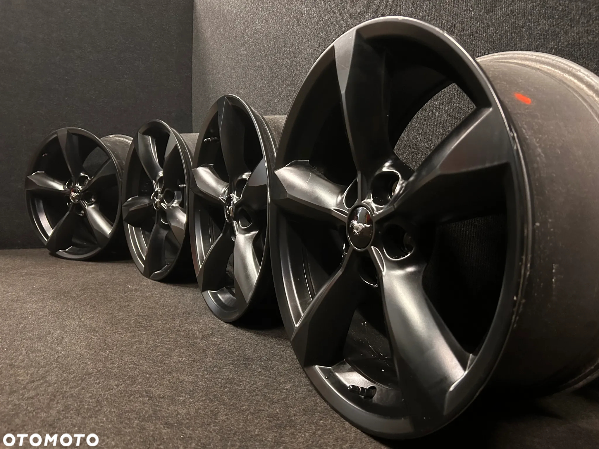 Alufelgi Ford Mustang IV 18 cali 5x114,3 4szt. Ładne! Czarne! - 2