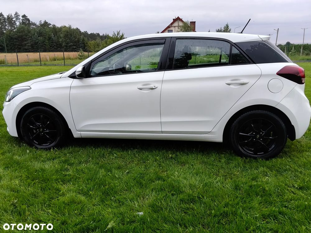Hyundai i20 1.2 Comfort - 21