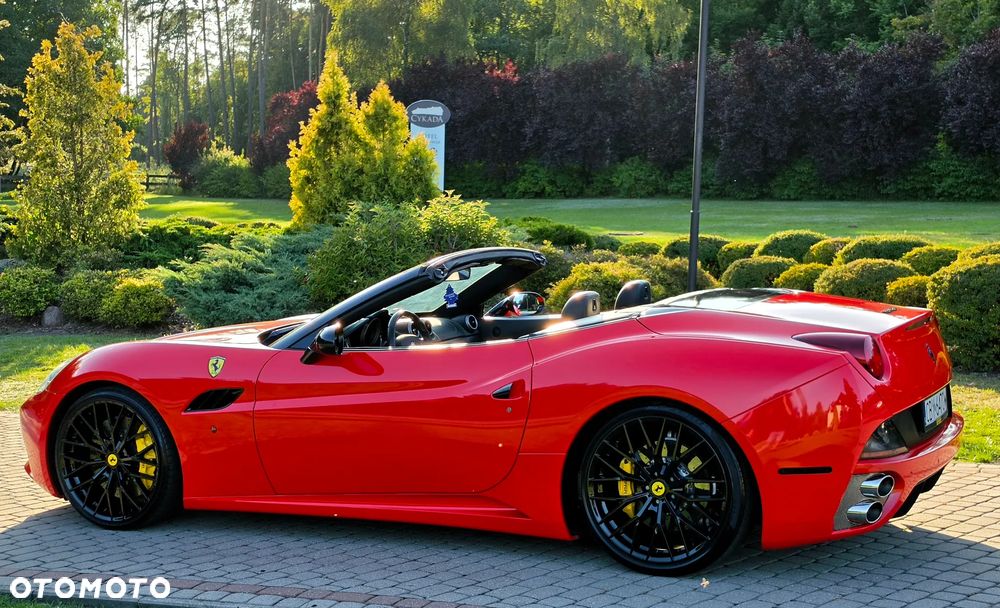 Ferrari California - 16