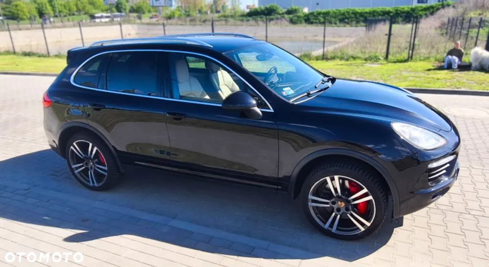 Porsche Cayenne - 6