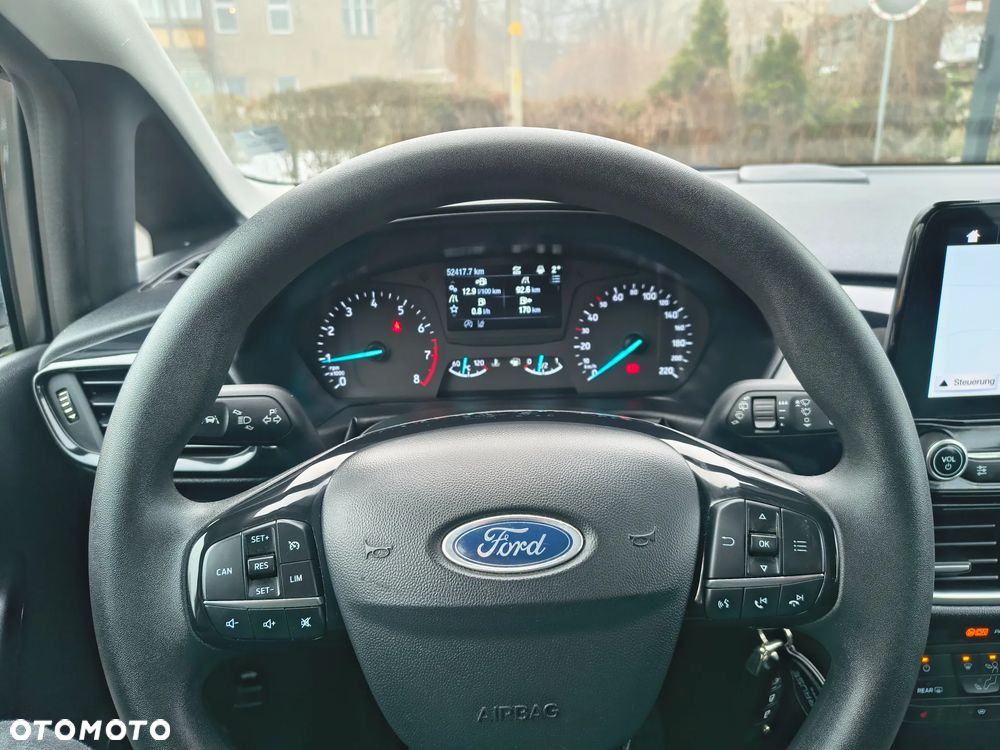 Ford Fiesta 1.1 S&S TITANIUM - 23