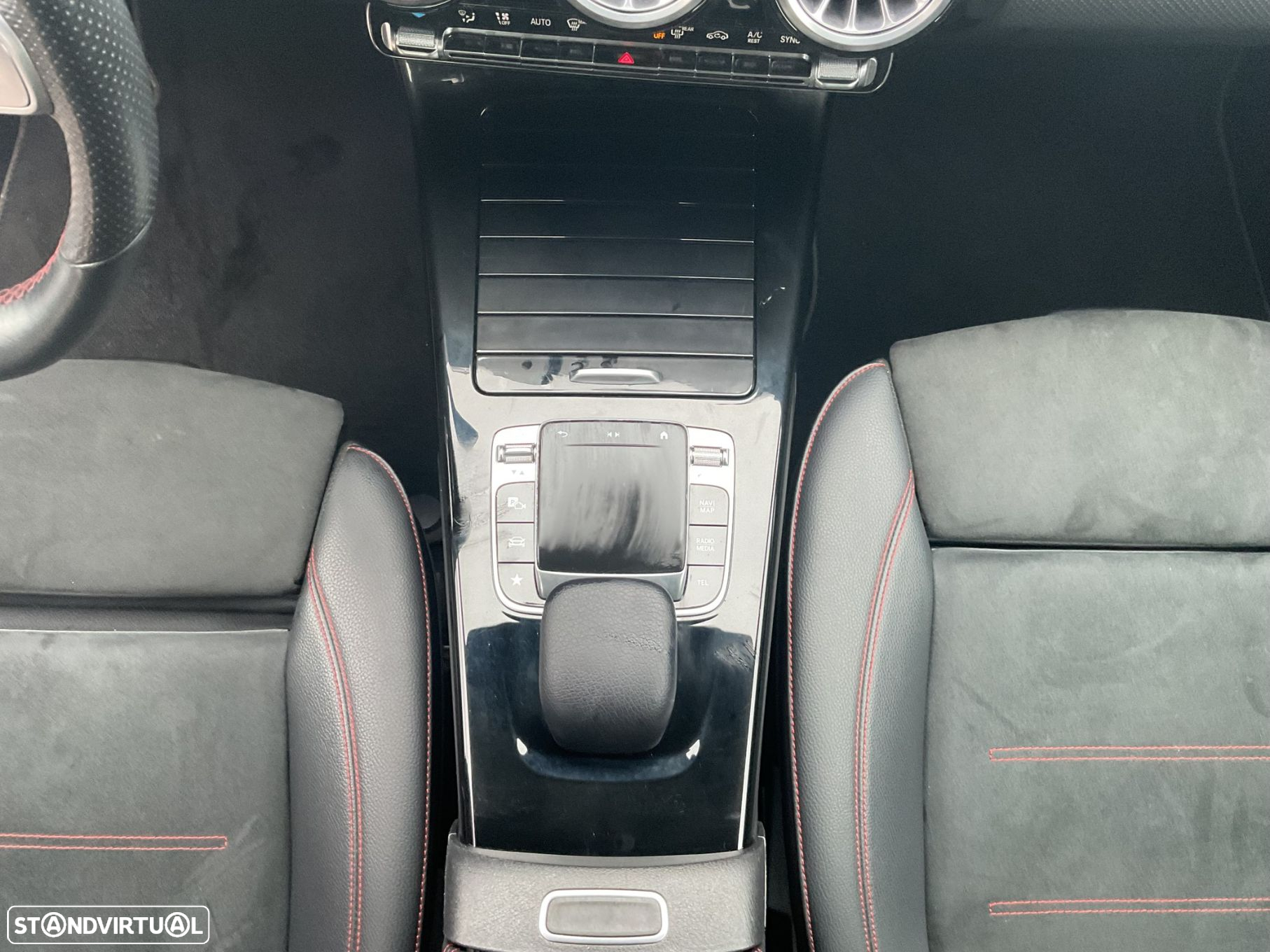 Mercedes-Benz A 180 d AMG Line Aut. - 30