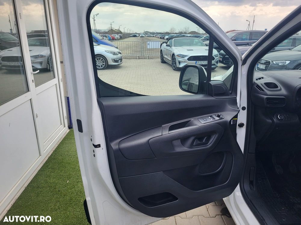 Opel Combo 1.5 L2H1 Start/Stop Enjoy - 12