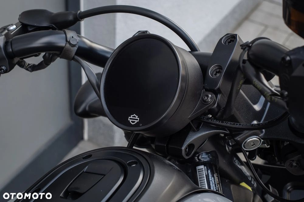 Harley-Davidson Sportster - 17