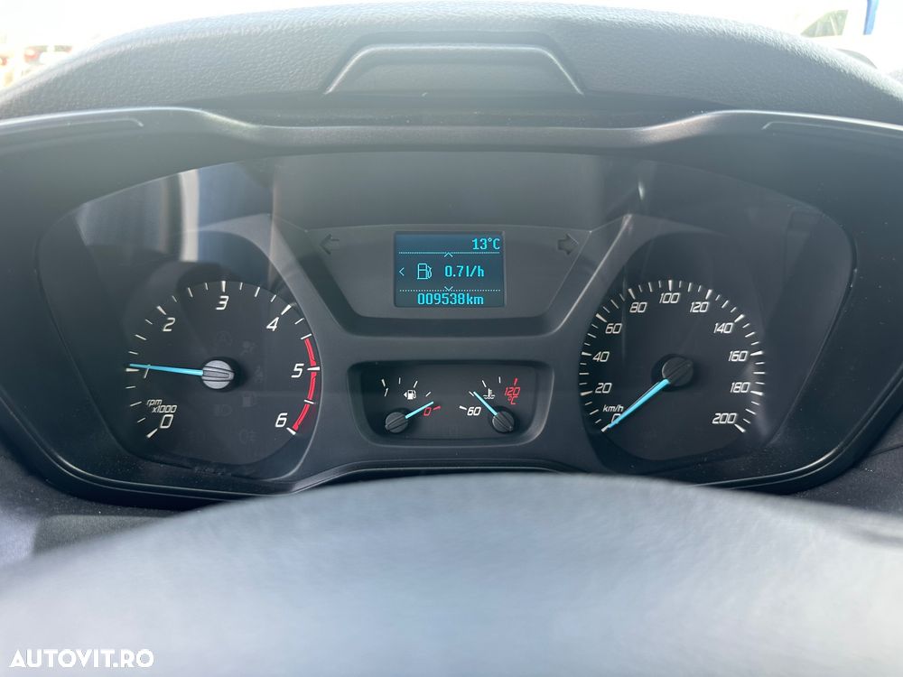 Ford Transit - 13