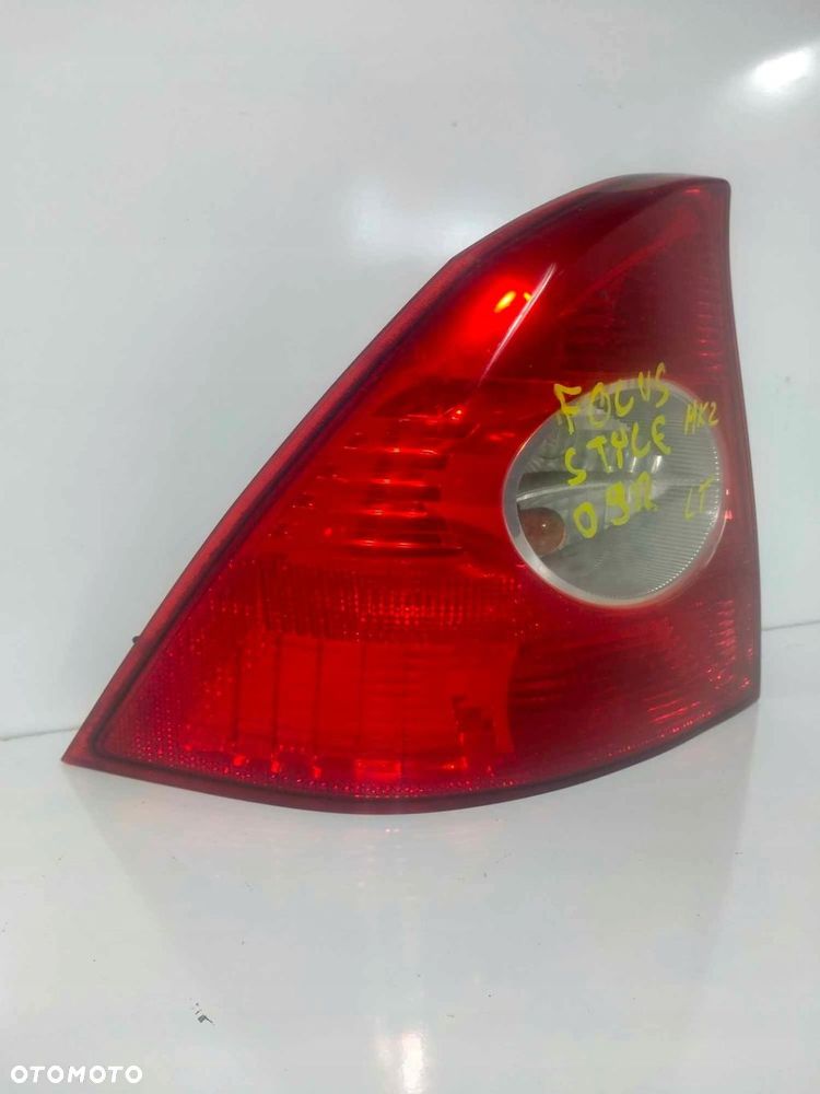 LAMPA LEWA TYLNA FORD FOCUS MK2 LIFT SEDAN - 5