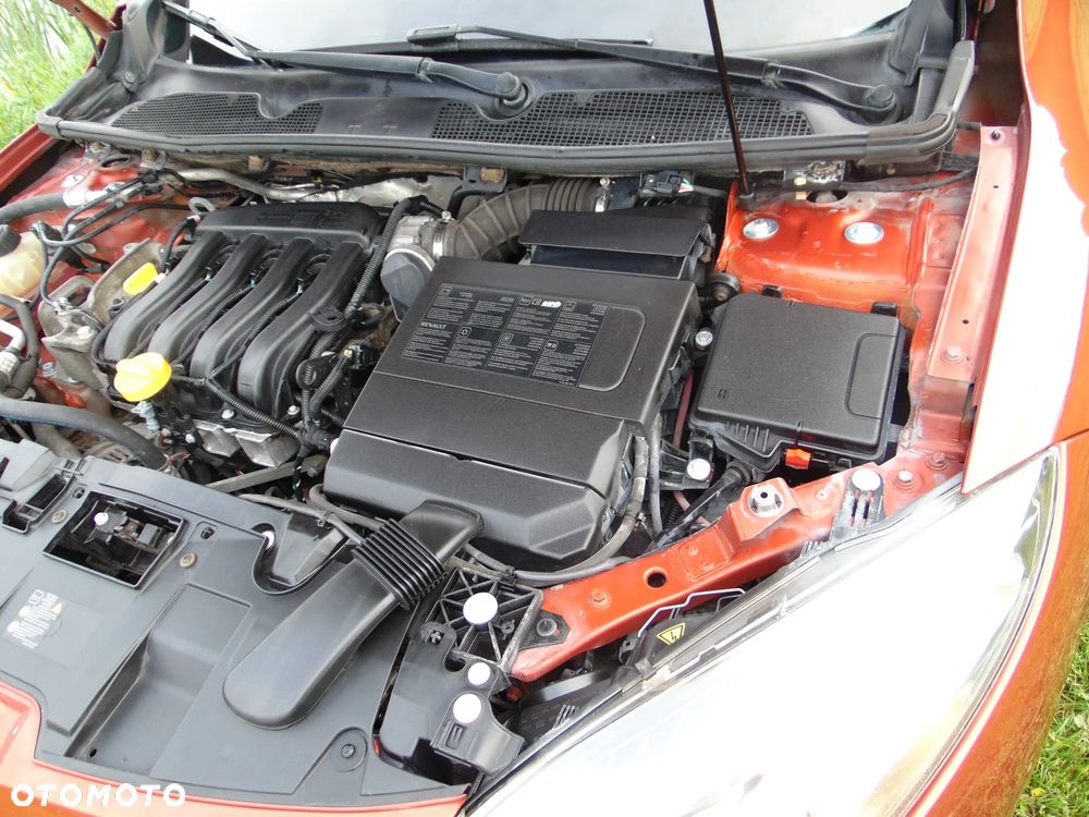 Renault Megane 1.6 16V Expression - 8