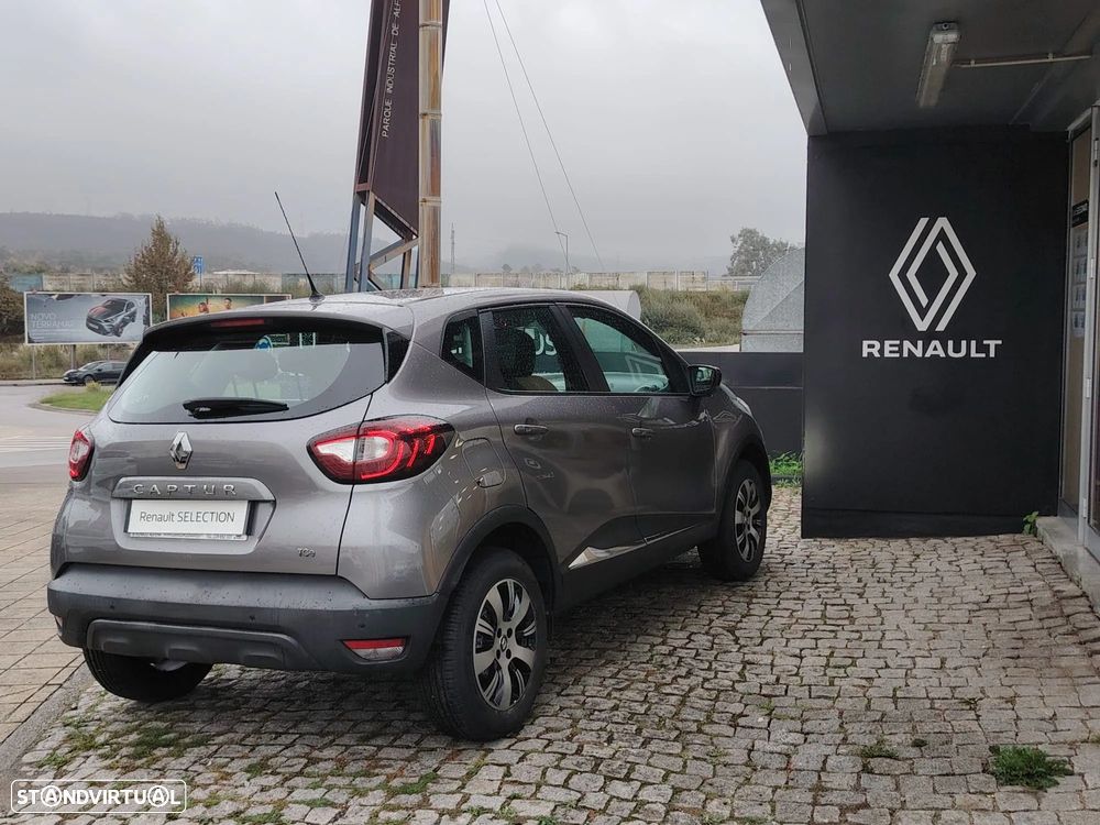 Renault Captur 0.9 TCE Exclusive - 32