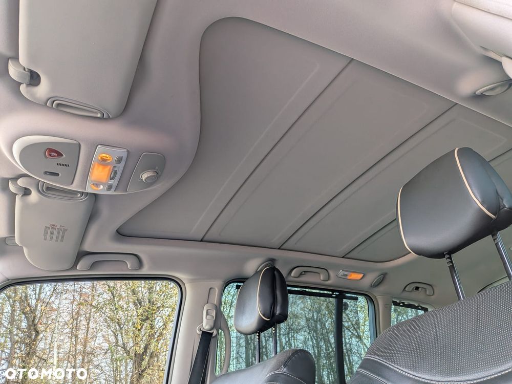 Renault Espace 2.0 dCi Initiale - 7