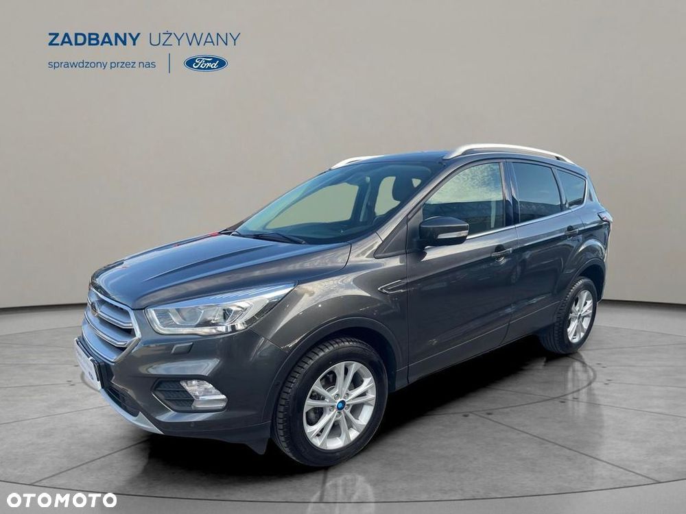 Ford Kuga 1.5 EcoBoost 2x4 Titanium - 4