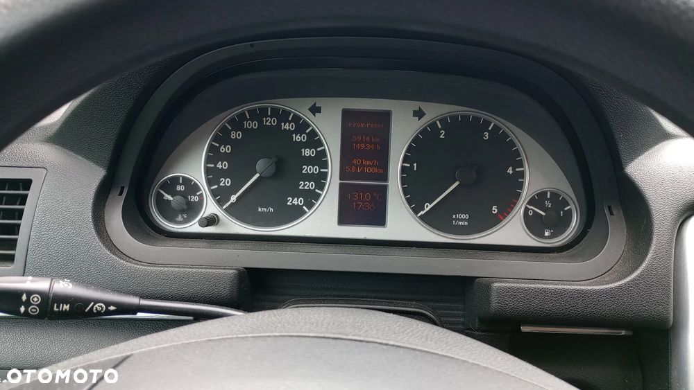 Mercedes-Benz Klasa B 180 CDI - 10