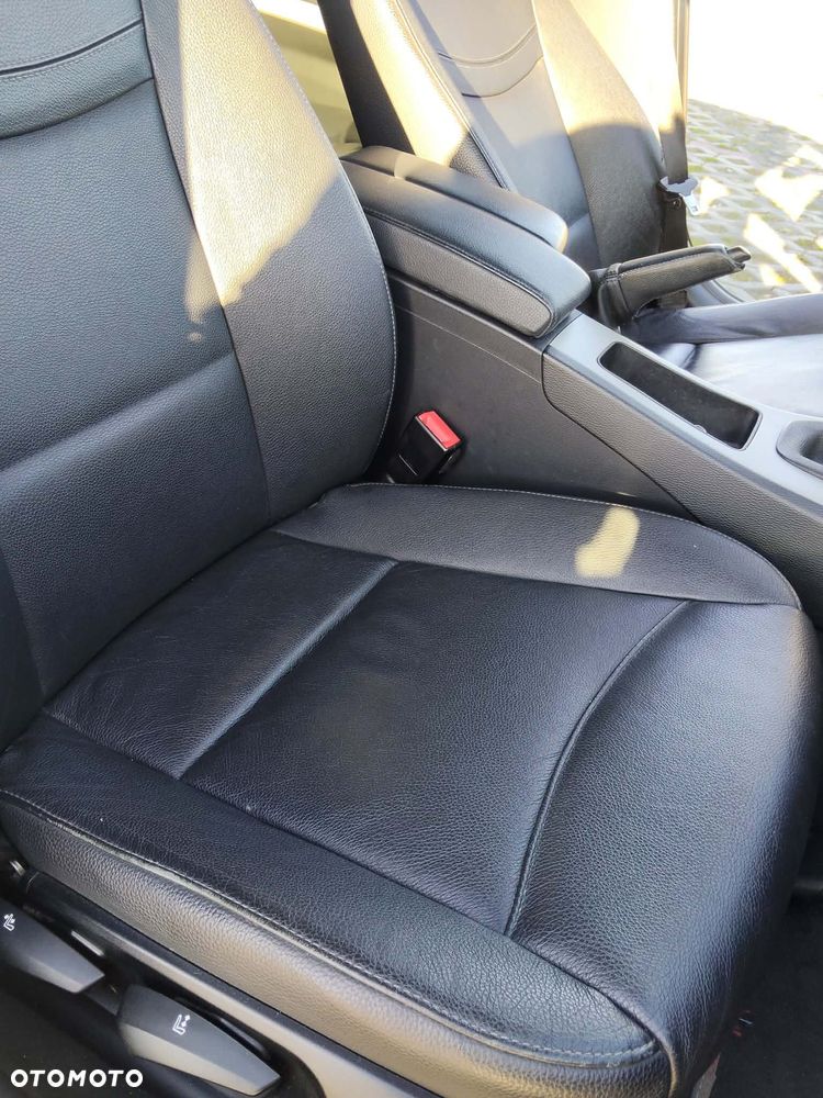 BMW Seria 3 318d - 8