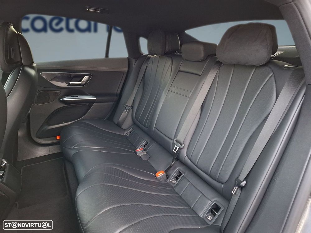 Mercedes-Benz EQE 300 Edition — fotografia 14