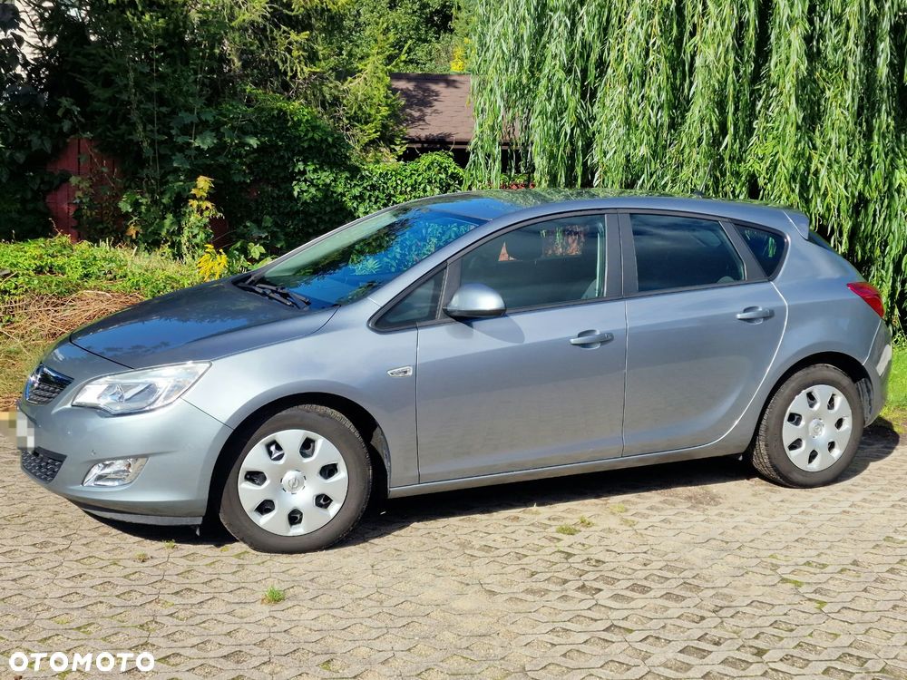 Opel Astra 1.6 Automatik - 3