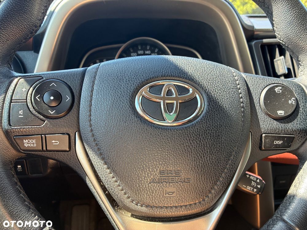 Toyota RAV4 - 22