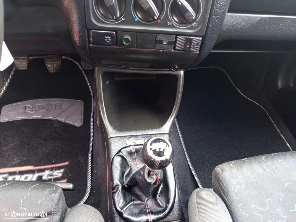 VW Golf 1.9 TDi GL - 17