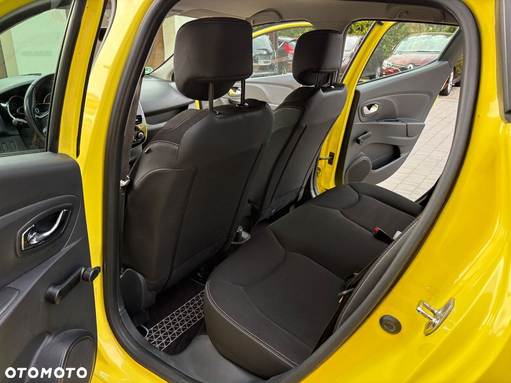 Renault Clio - 18