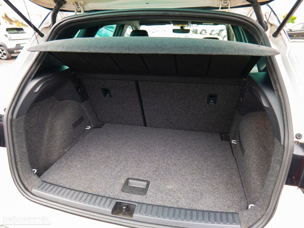 SEAT Arona 1.0 TSI FR - 9