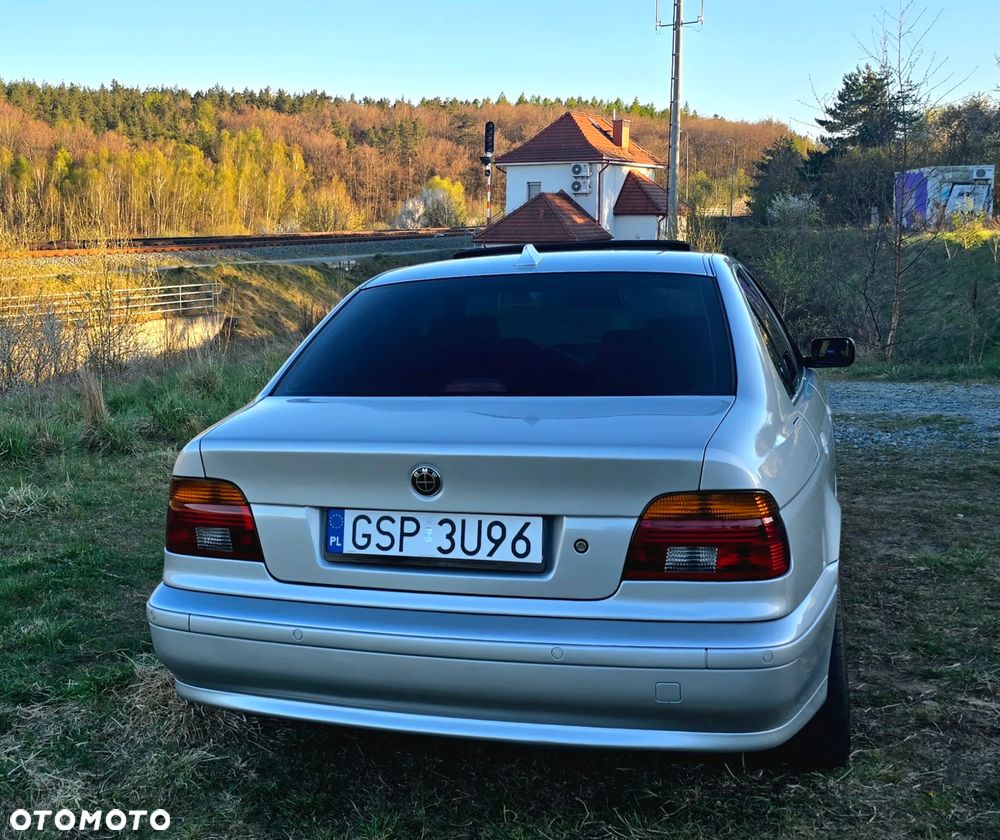 BMW Seria 5 - 15