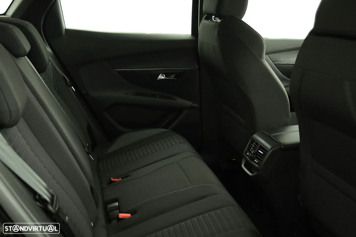 Peugeot 3008 1.6 Hybrid Allure e-EAT8 - 22