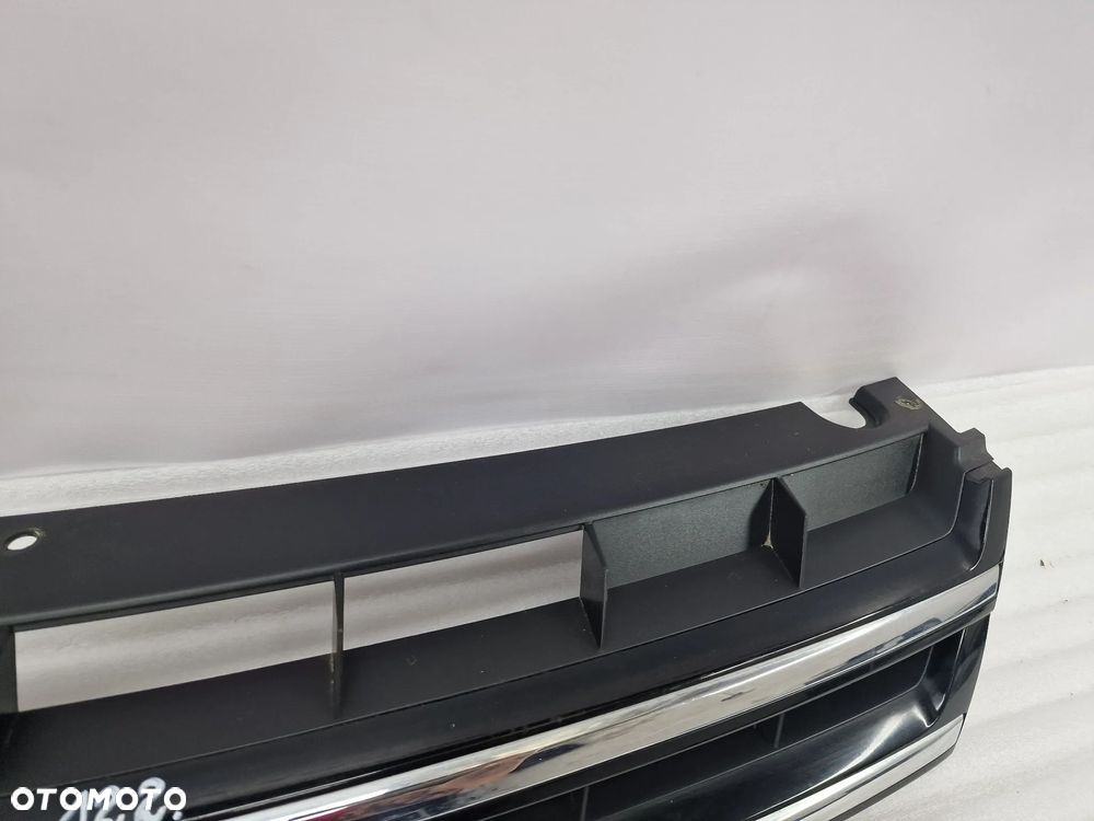 VW TOUAREG 7P6 / 7P 10- ATRAPA / GRILL PRZEDNI PRZÓD , NR 7P6853651A/D , NR AUKCJI GR122 - 14