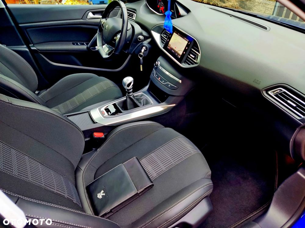 Peugeot 308 SW 1.6 BlueHDi Business Line S&S - 22