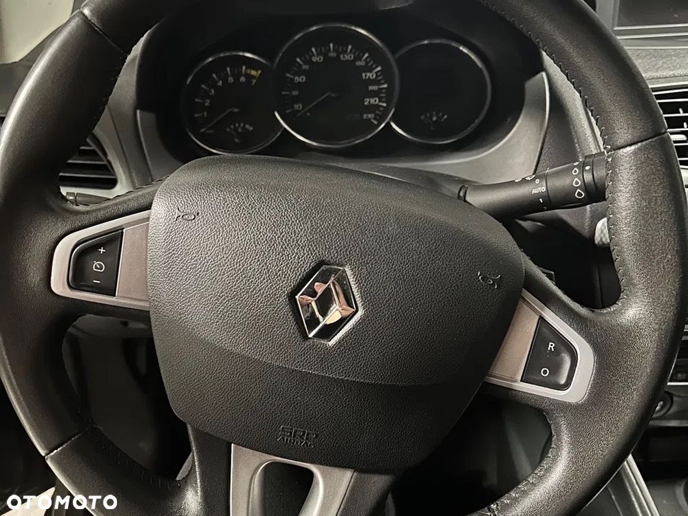 Renault Fluence - 20