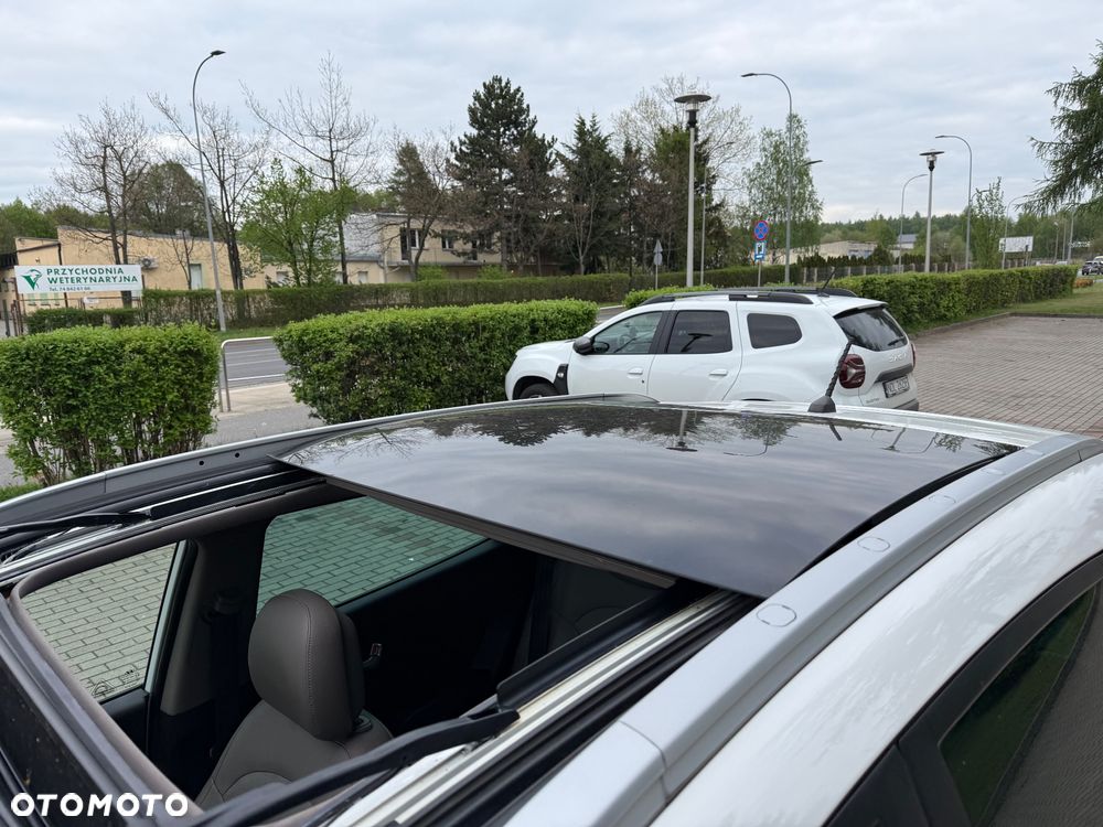 Hyundai ix35 1.6 2WD Fifa World Cup Edition - 12