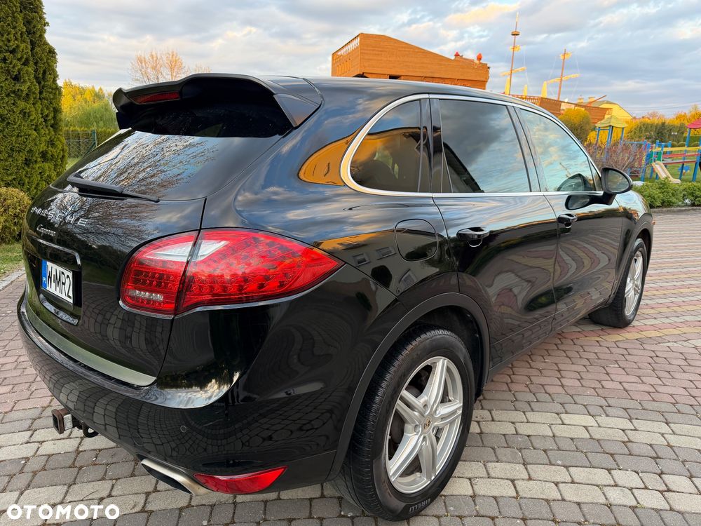 Porsche Cayenne - 3