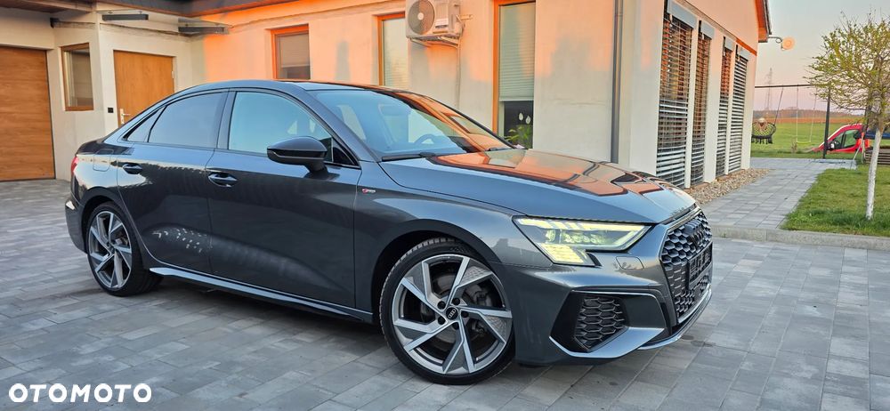 Audi A3 Limousine 35 TFSI S tronic S line - 5