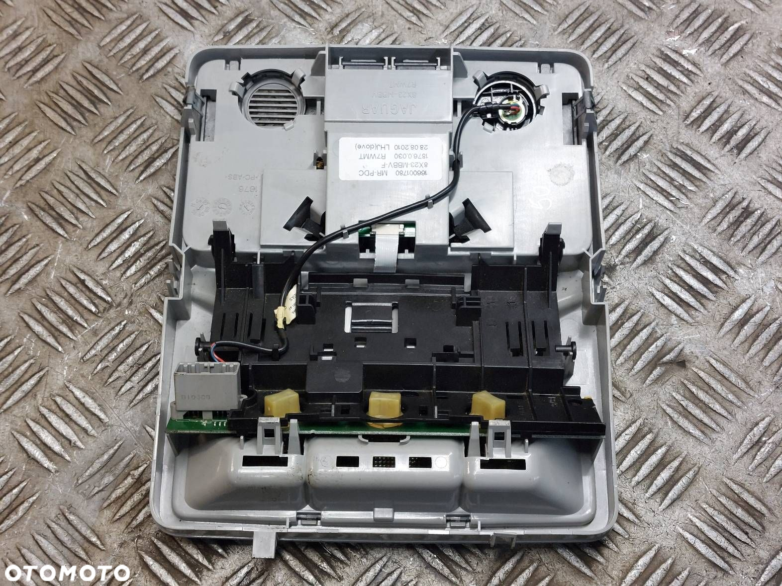 LAMPKA PODSUFITKI PRZEŁĄCZNIK SZYBERDACHU JAGUAR XF X250 8X23-MBBV-F - 2
