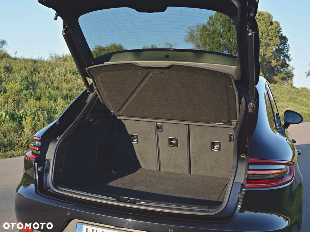 Porsche Macan - 28
