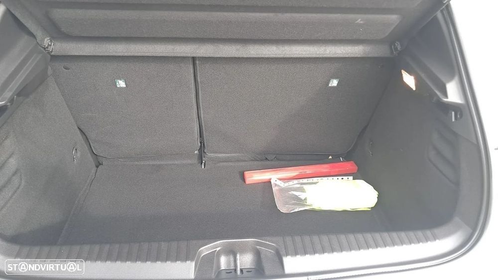 Renault Clio 1.0 TCe Evolution - 25