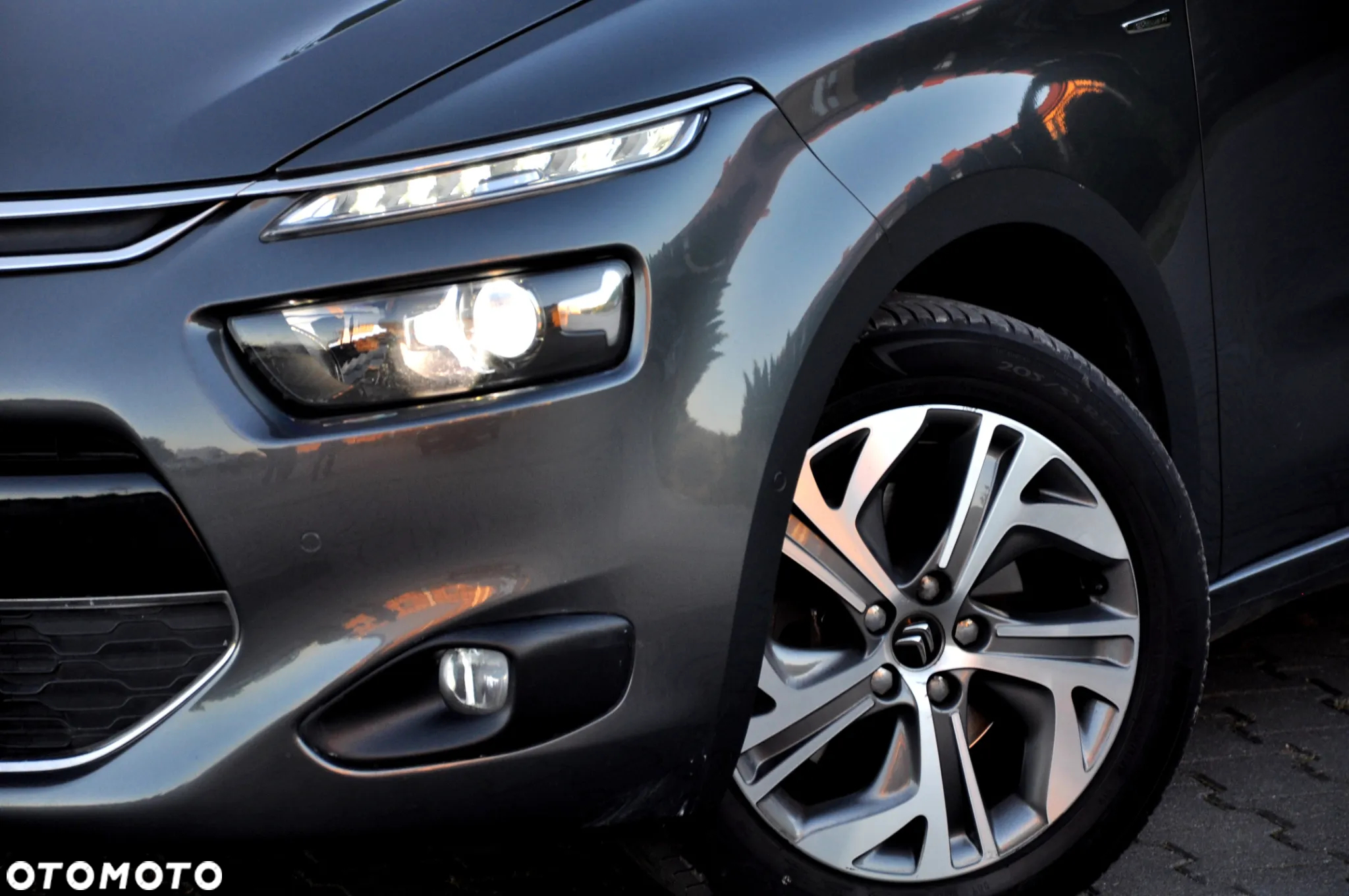 Citroën C4 Picasso 2.0 BlueHDi Exclusive - 6