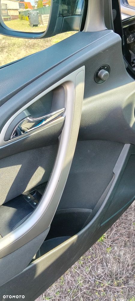 Opel Astra 1.4 T Sport - 11