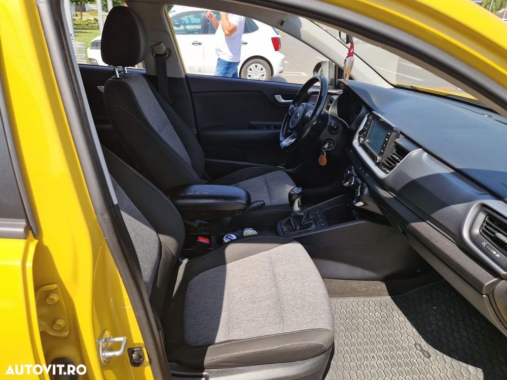 Kia Stonic 1.0 T-GDI HP Urban - 4