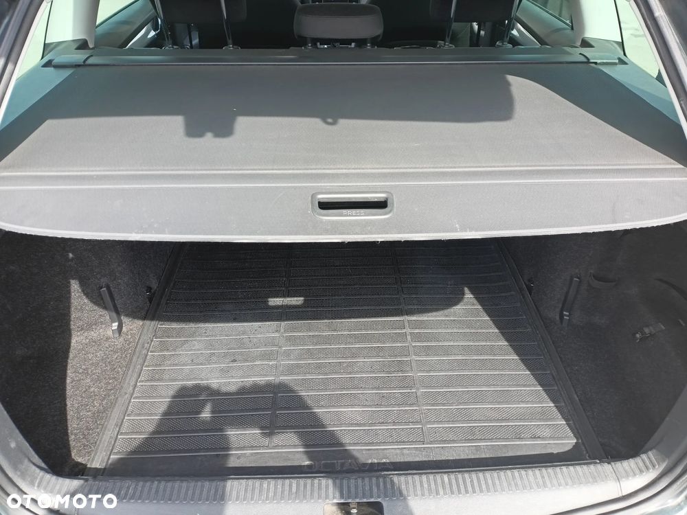 Skoda Octavia 1.8 TSI Style - 12
