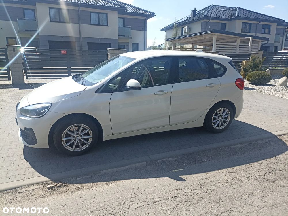 BMW Seria 2 218d - 29