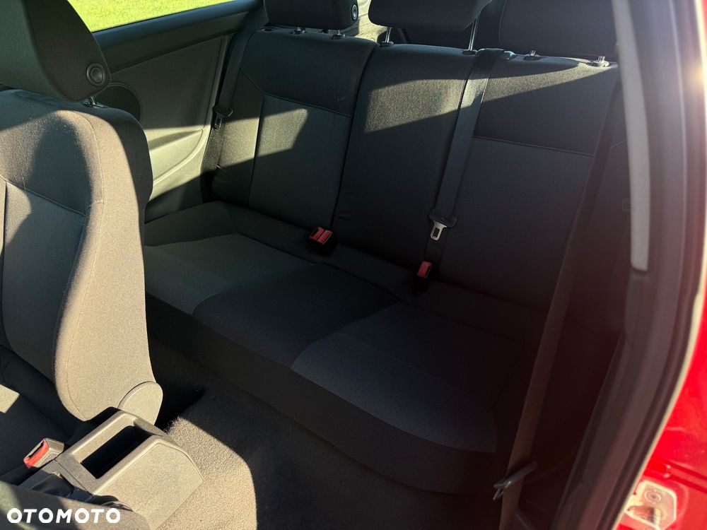 Opel Astra 1.6 Sport - 16