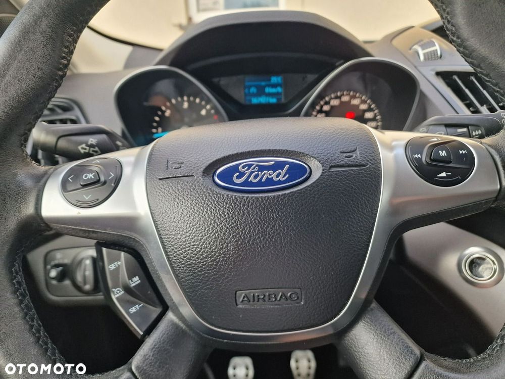 Ford Kuga 2016