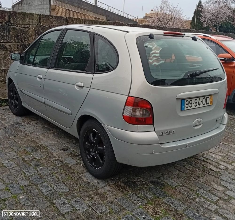 Renault Scénic 1.4 16V RXT AC - 1