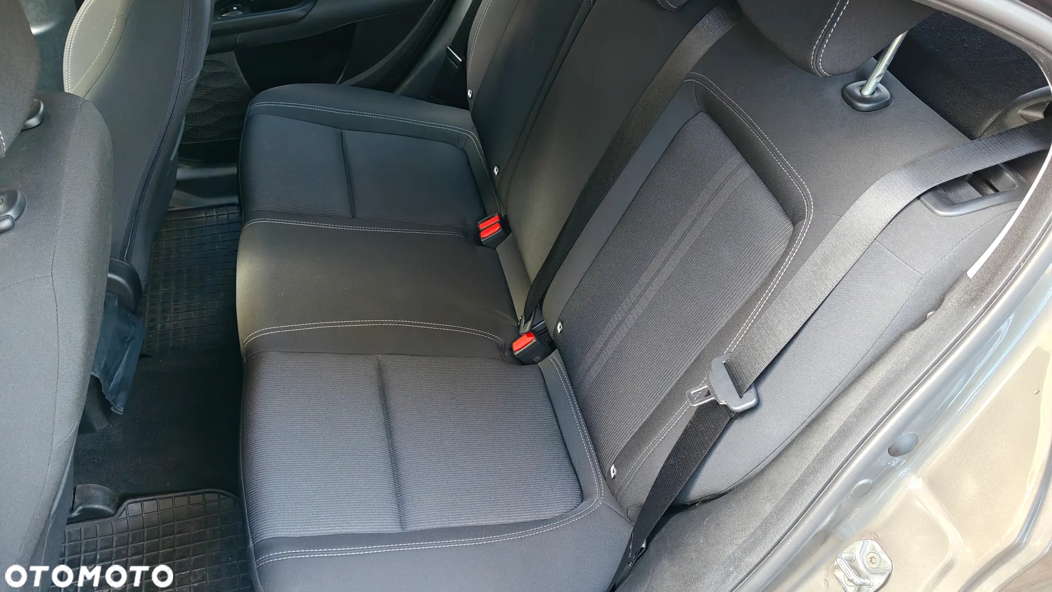 Fiat Tipo 1.4 T-Jet 16v Easy - 12