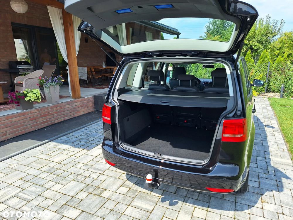 Volkswagen Touran 1.4 TSI STYLE - 33