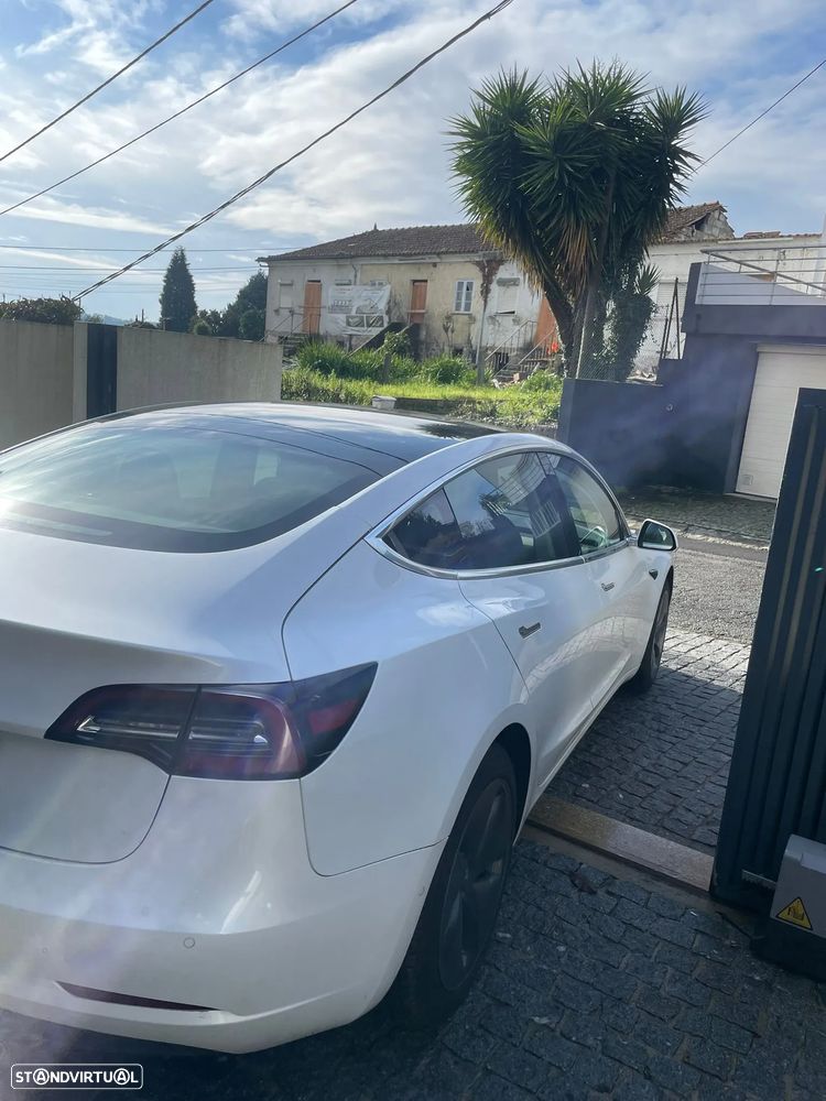 Tesla Model 3 Standard Range Plus RWD - 5