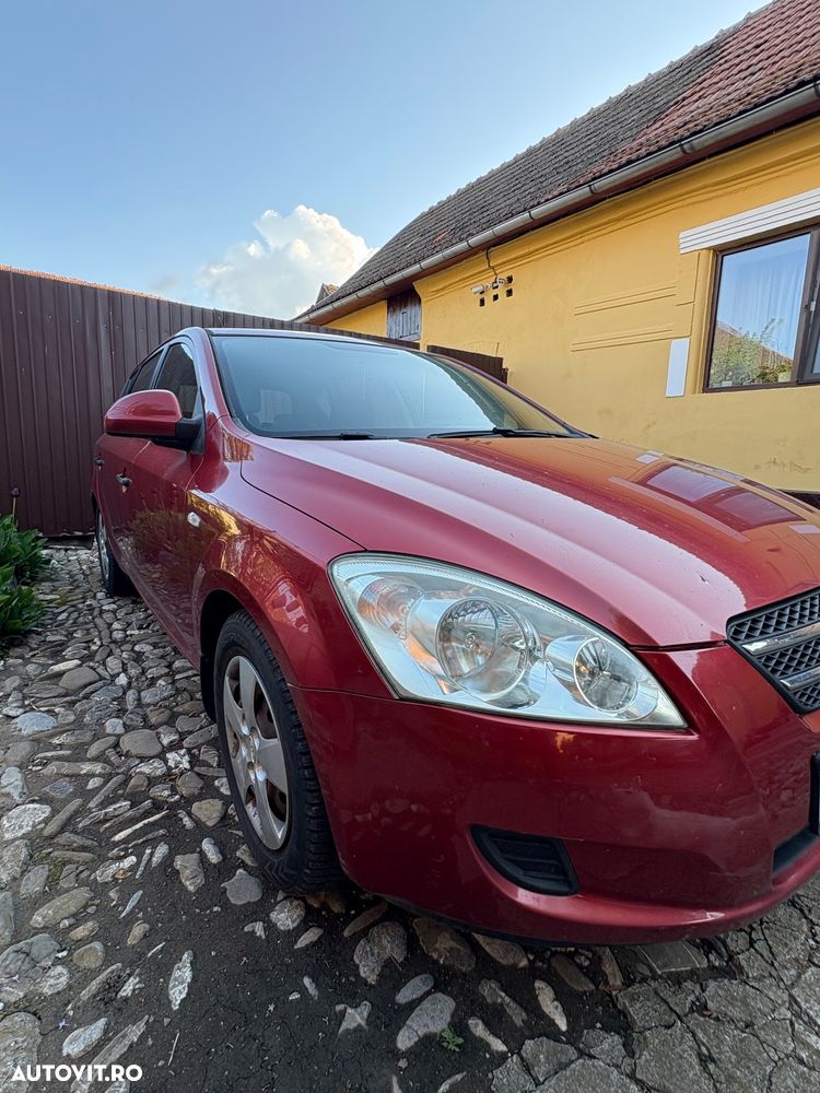 Kia Ceed 1.4 GSL LX START - 3
