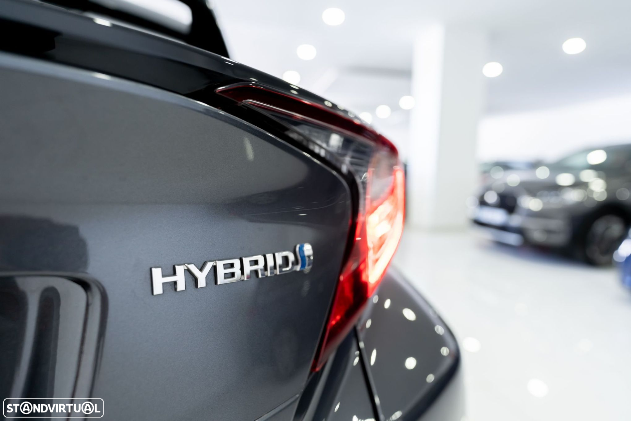 Toyota C-HR 1.8 Hybrid Comfort - 19